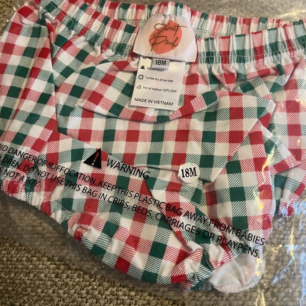 Baby diaper cover 18m new